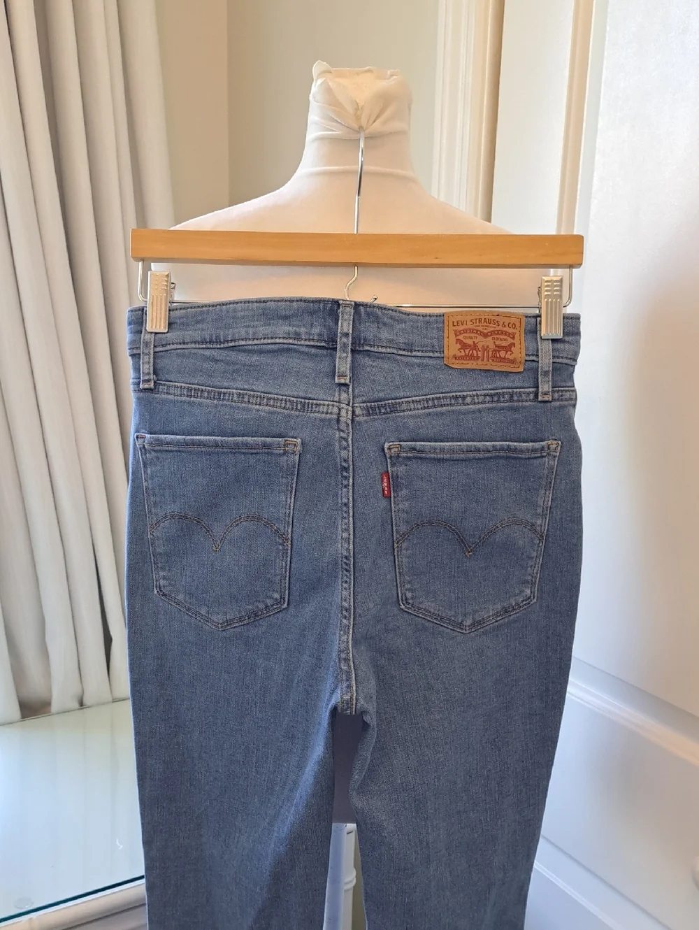 Levis trending brand